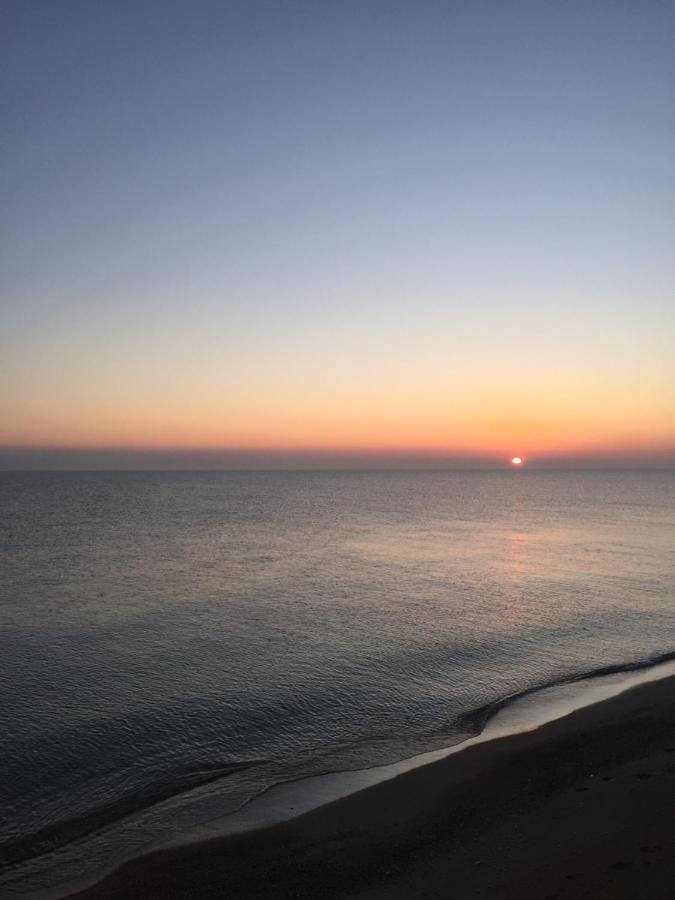 Emozione Marina - Appartamento Fronte Mare Marcelli Luaran gambar